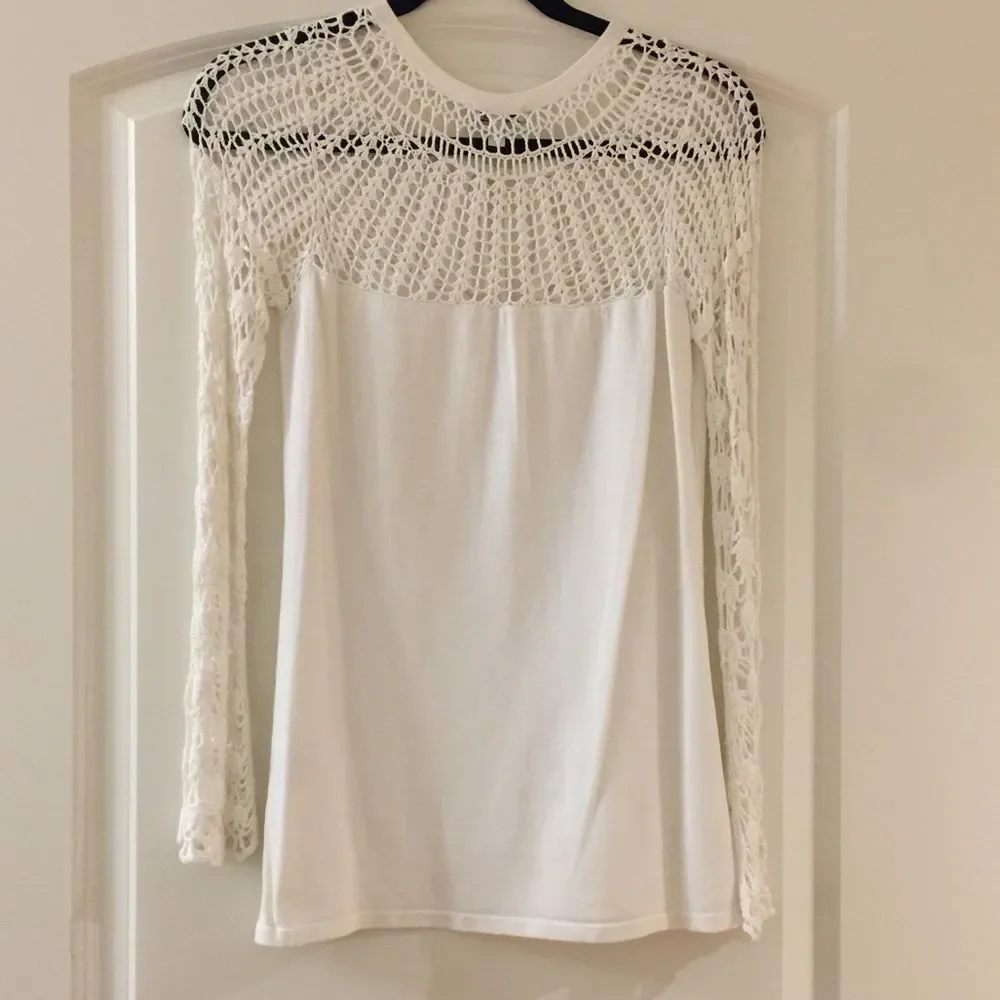 Cache lace top